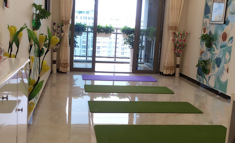 深圳雅靜瑜伽會(huì)館