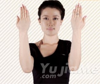 改善蝴蝶袖，鷲變瑜伽3