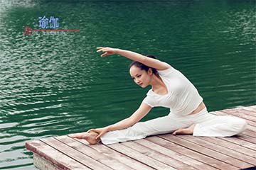 瑜伽可以治?。?title='瑜伽可以治??？'/>瑜伽可以治病？</a></li>
<li><a href=