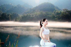 幾段英語(yǔ)，讓你體驗(yàn)不同的瑜伽文