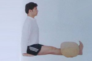男士前列腺保健瑜伽—背部前屈伸展坐
