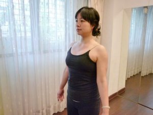視線與肩頸，辦公時(shí)的小動(dòng)作