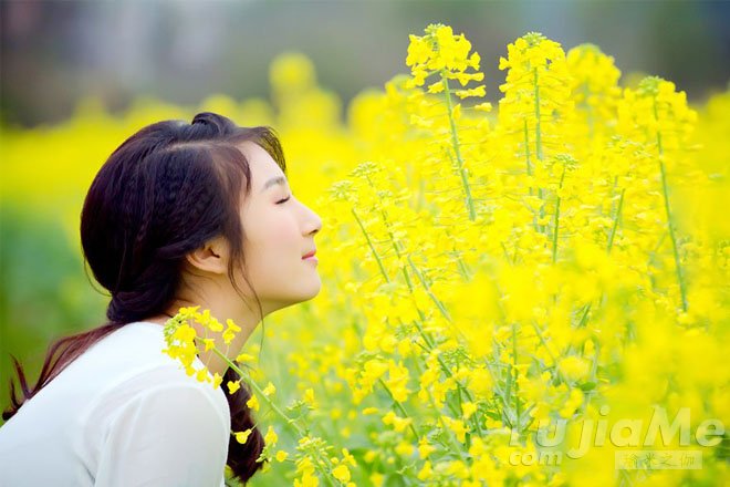每天10分鐘美容塑形瑜伽 女性必不可少的選擇