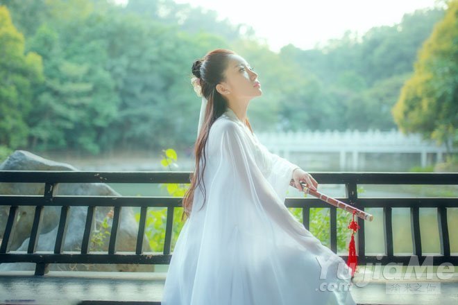 拒絕視力受損，瑜伽舒肝潤眼