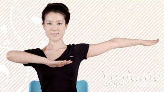 瘦腰瑜伽,坐立腰旋轉(zhuǎn)式3