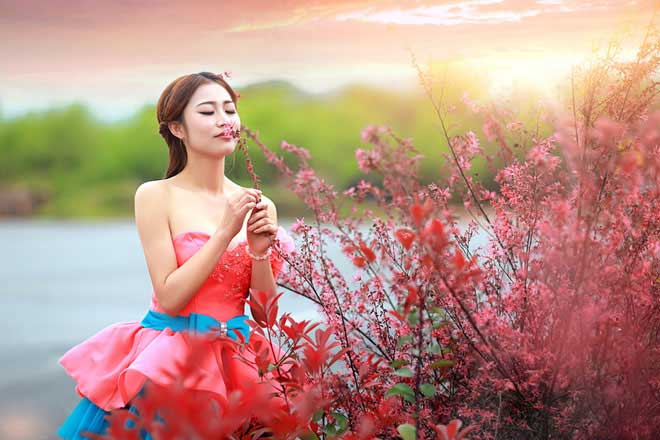4組瑜伽動(dòng)作 上班同時(shí)消除全身贅
