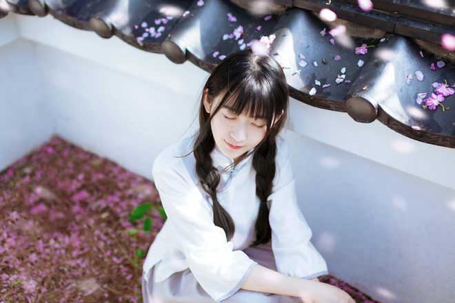 休息瑜伽10式 讓你回歸輕松世界