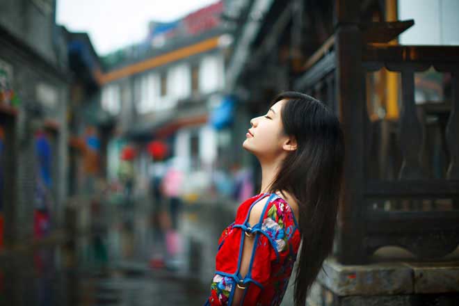 10分鐘強(qiáng)效瑜伽解決失眠問題