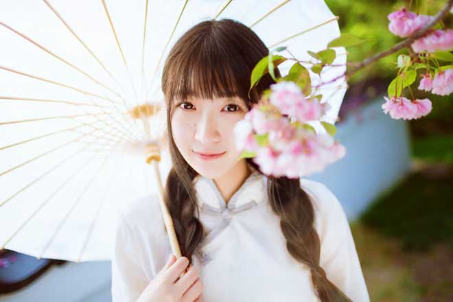 瑜伽動作拉伸脊柱，助你瞬間長高