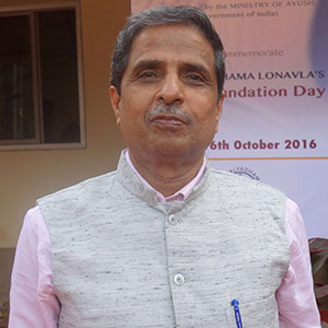 Dr. S.D.Pathak